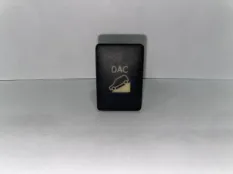 Кнопка помощи при спуске Toyota Rav4