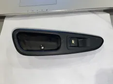 Кнопка стеклоподъемника Peugeot 308
