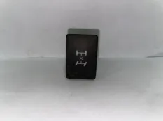 Кнопка стабилизации Toyota