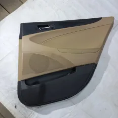 Обшивка двери задняя правая Hyundai Sonata 6
