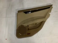 Обшивка двери задняя правая Mercedes-Benz C-class