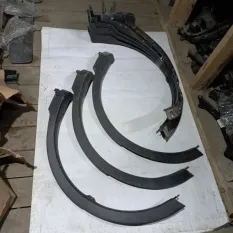 Расширитель крыла задний правый Toyota Rav4