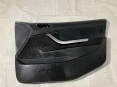 Обшивка двери передняя правая Peugeot 308