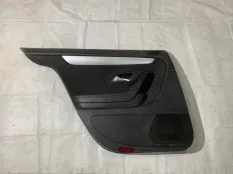 Обшивка двери задняя левая Volkswagen Passat B7