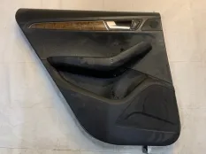 Обшивка двери задняя левая Audi Q5 8R