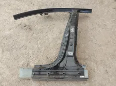 Средняя стойка левая Kia K5