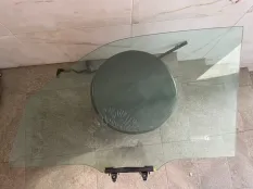 Стекло двери переднее правое Lexus Lx500