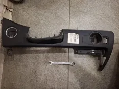 Накладка торпедо правая Volkswagen Passat B7