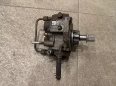 Топливный насос высокого давления Toyota Land