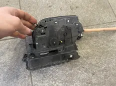 Замок двери BMW 5-Series G31