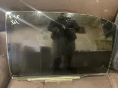 Стекло двери заднее левое Toyota Camry V40