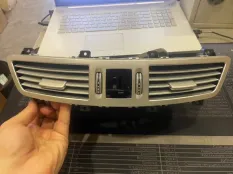 Дефлектор салона Mercedes-Benz S-Class W221 2012