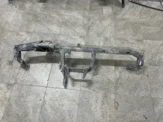 Усилитель торпедо Mercedes-Benz GL X166 M278 2012