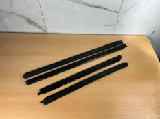 Уплотнитель стекла двери Mercedes-Benz GL X166