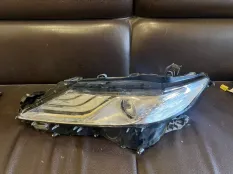 Фара левая Toyota Camry V70