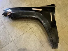 Крыло переднее левое Jeep Grand Cherokee WK2