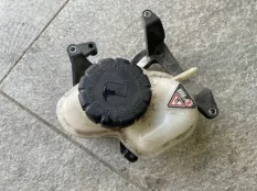 Расширительный бачок Mercedes-Benz S-Class W222