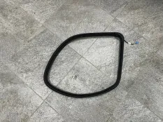 Уплотнитель стекла правый Mercedes-Benz GL X166