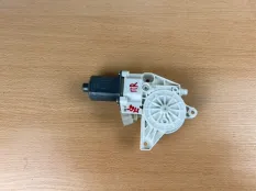 Моторчик стеклоподъемника передний правый