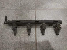 Форсунка топливная Kia Spectra 1 2006