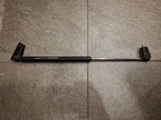 Амортизатор багажника infiniti FX35 S50