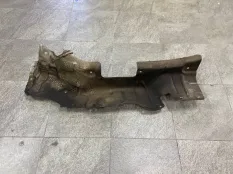 Экран тепловой правый Mercedes-Benz GL X166 M278