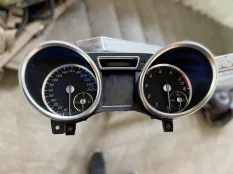 Панель приборов Mercedes-Benz GL X166 M278 2013