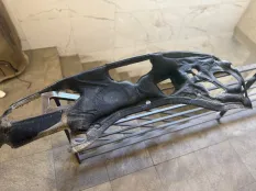 Шумоизоляция капота Mercedes-Benz GL X166 M278