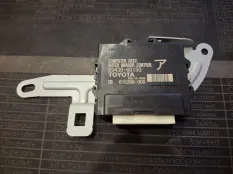 Электронный блок управления Toyota Land Cruiser