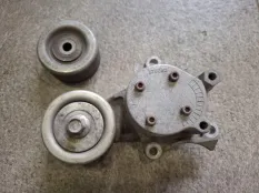 Ролик натяжной Toyota Land Cruiser Prado 150