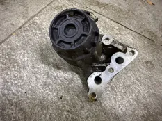 Корпус масляного фильтра Toyota Rav4