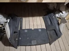 Обшивка багажника Audi Q7 ВНЕДОРОЖНИК 3.6 2007