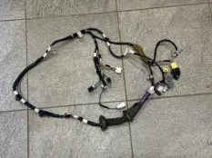 Проводка двери передняя правая Toyota Camry