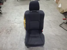 Правое сиденье Toyota Land Cruiser Prado 150