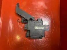 Монтажный блок предохранителей Toyota Land Cruiser