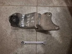 Опора двигателя Kia Optima 3 2010