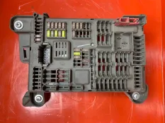 Монтажный блок предохранителей Bmw X5 E70