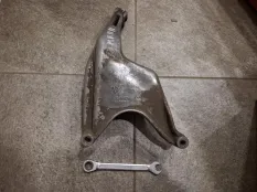 Кронштейн Fiat Albea