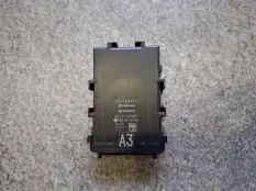 Блок управления Toyota Land Cruiser Prado 150