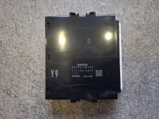 Блок управления отопителем Toyota Land Cruiser