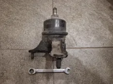 Опора двигателя Toyota Camry ASV50