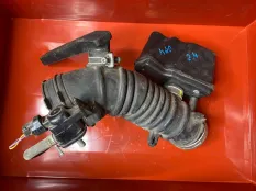 Патрубок воздушного фильтра Toyota Camry V40