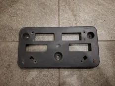 Площадка номерного знака Ford Maverick