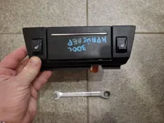 Пепельница Chrysler 300C