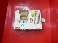 Монтажный блок предохранителей Hyundai Sonata YF