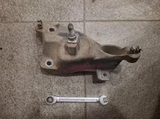 Кронштейн Renault Duster 1