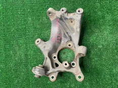 Кулак задний правый Opel Insignia