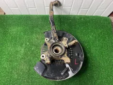 Кулак передний левый Toyota Land Cruiser Prado 150