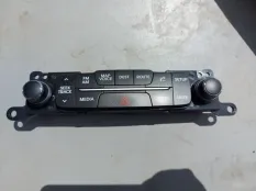 Блок управления магнитолой Hyundai Equus