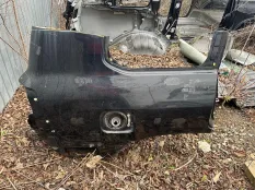 Четверть задняя правая Toyota Land Cruiser 200